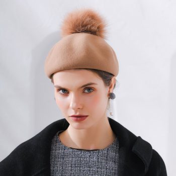 Furry Pumpkin Beret Camel1